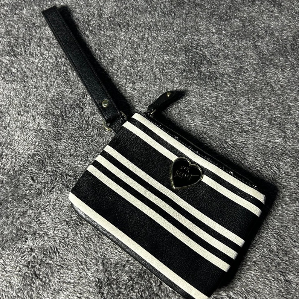 Betsey Johnson Wristlet - Picture 2 of 5